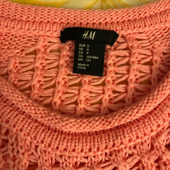 H&M Bright Pink Knit Oversized Sweater - Picture 4 of 6